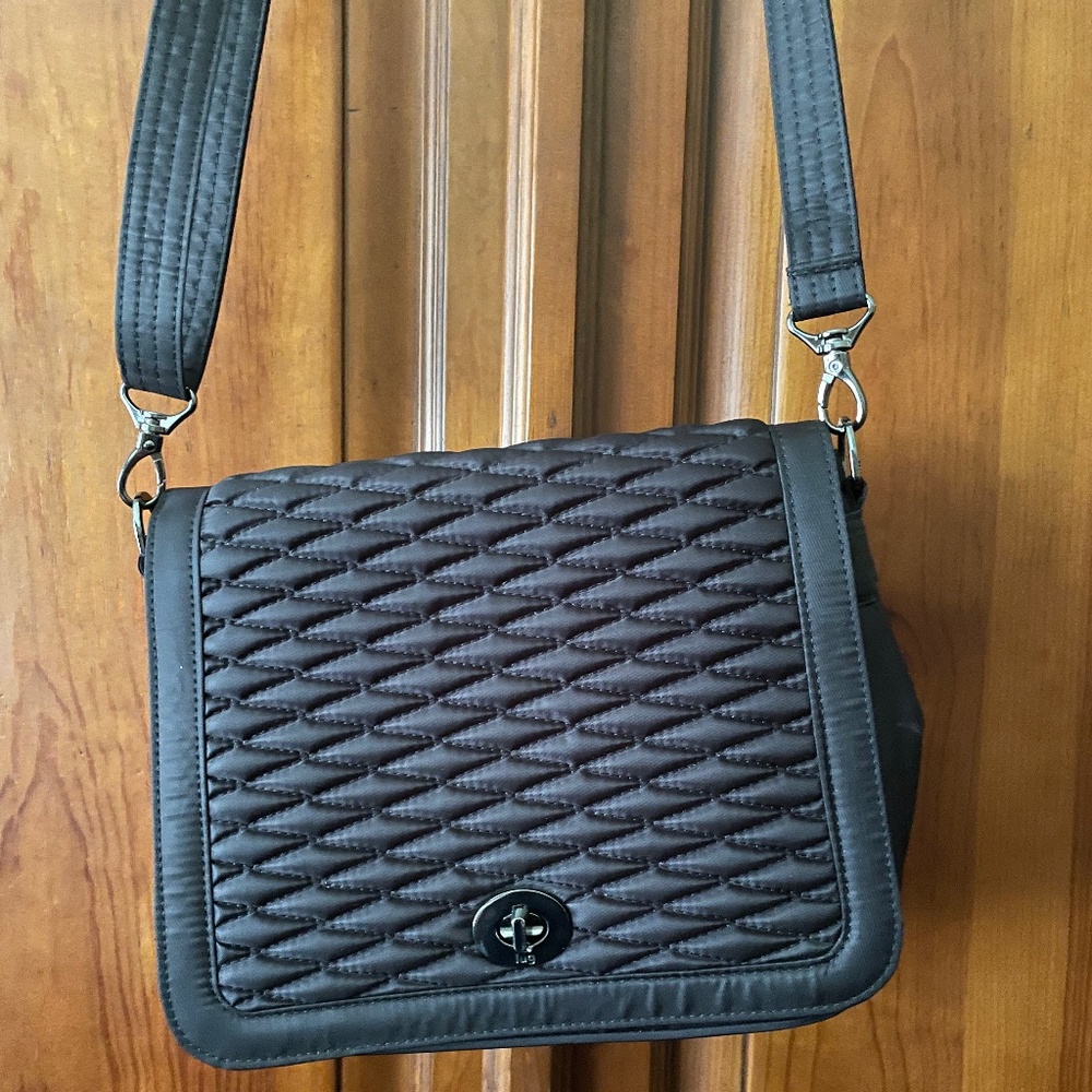 Lug Presto Crossbody.